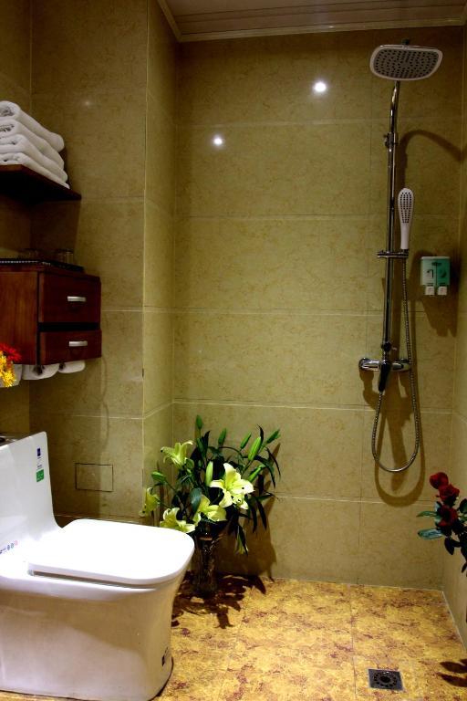 Yiwu Guoheng Hotel Ngoại thất bức ảnh